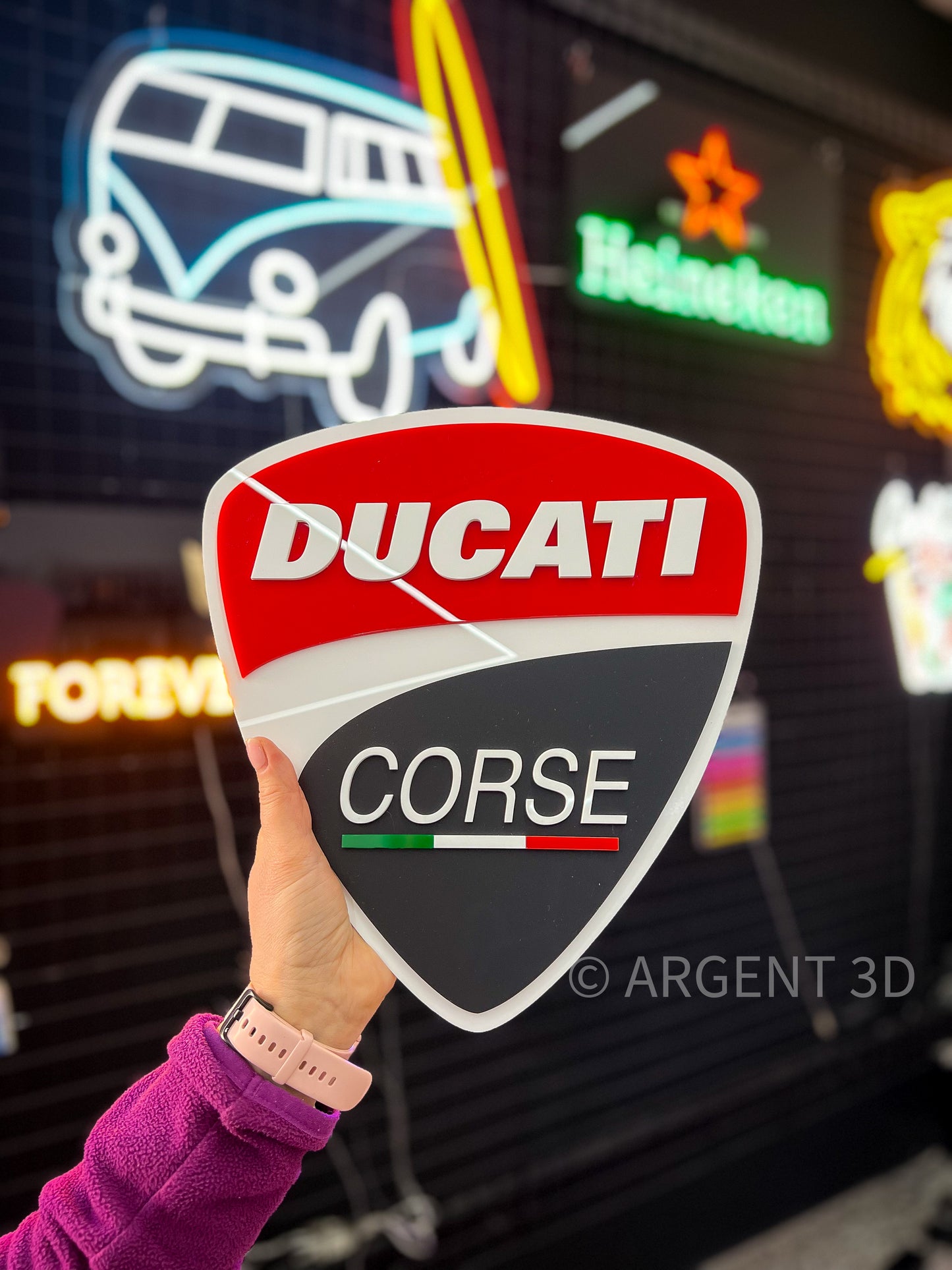 Rótulo Ducati Corse Metacrilato