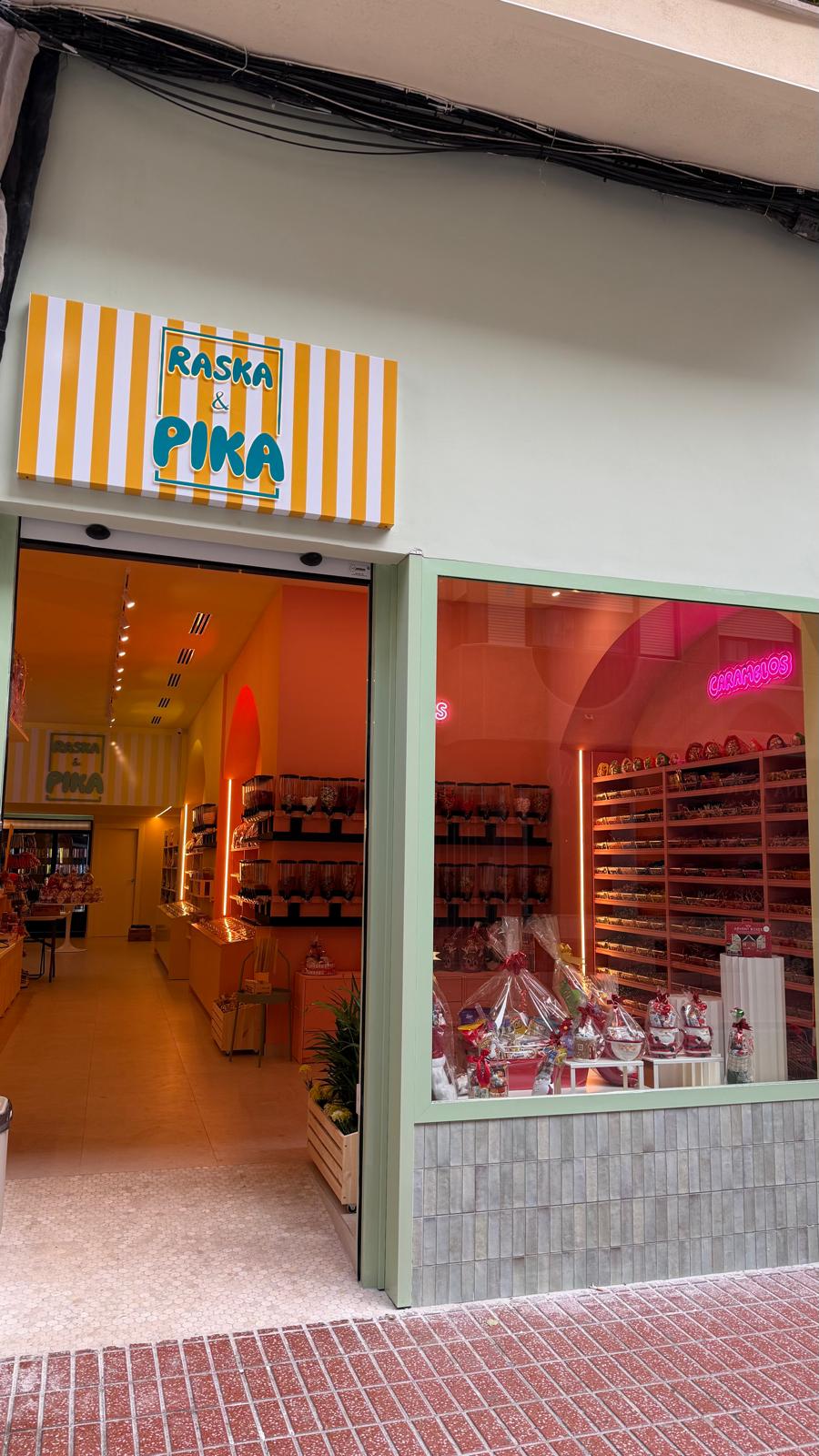 Rótulo fabricado para Raska & Pika