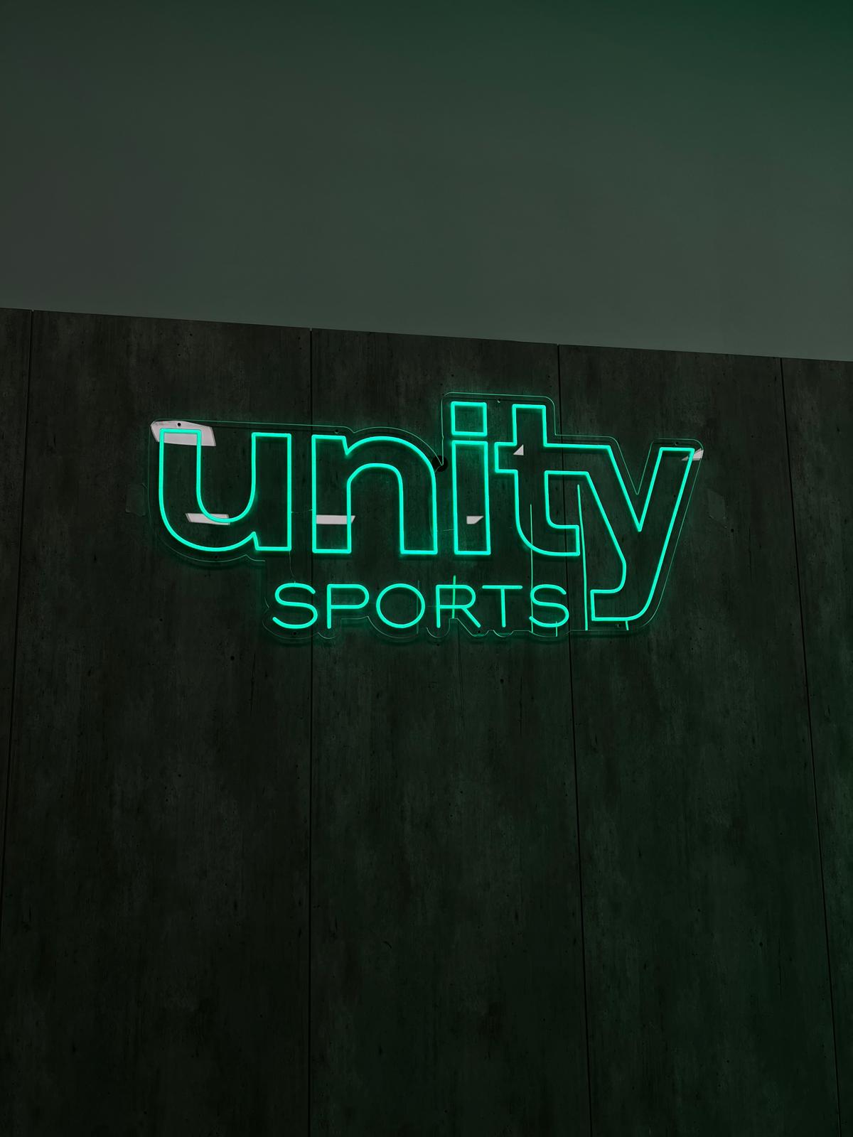 Rótulo fabricado para Unity Sports